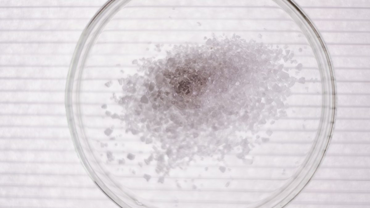 Borax : composition, usages et précautions à connaître